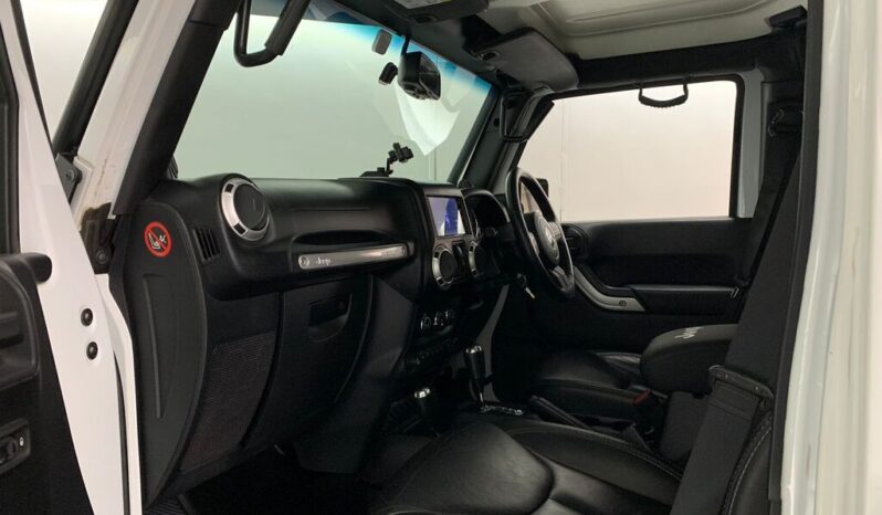 2015 Jeep Wrangler Rubicon 3.6l V6 2dr full