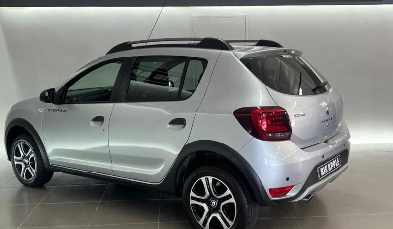 2020 Renault Sandero 900t Stepway Plus full