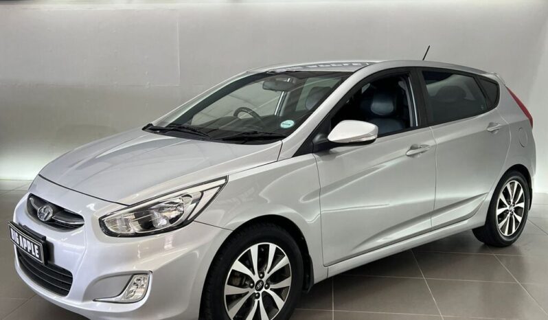 2017 Hyundai Accent 1.6 Fluid 5dr full