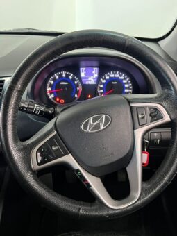 2017 Hyundai Accent 1.6 Fluid 5dr full