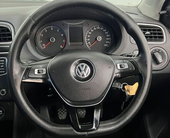 2019 Volkswagen Polo Vivo 1.6 Highline (5dr) full